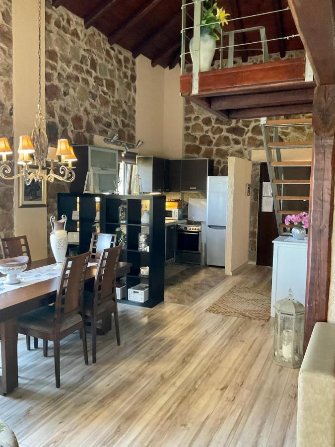Villa Stonehouse & Casa Al Sole E Al Mare à Nea Roda Extérieur photo