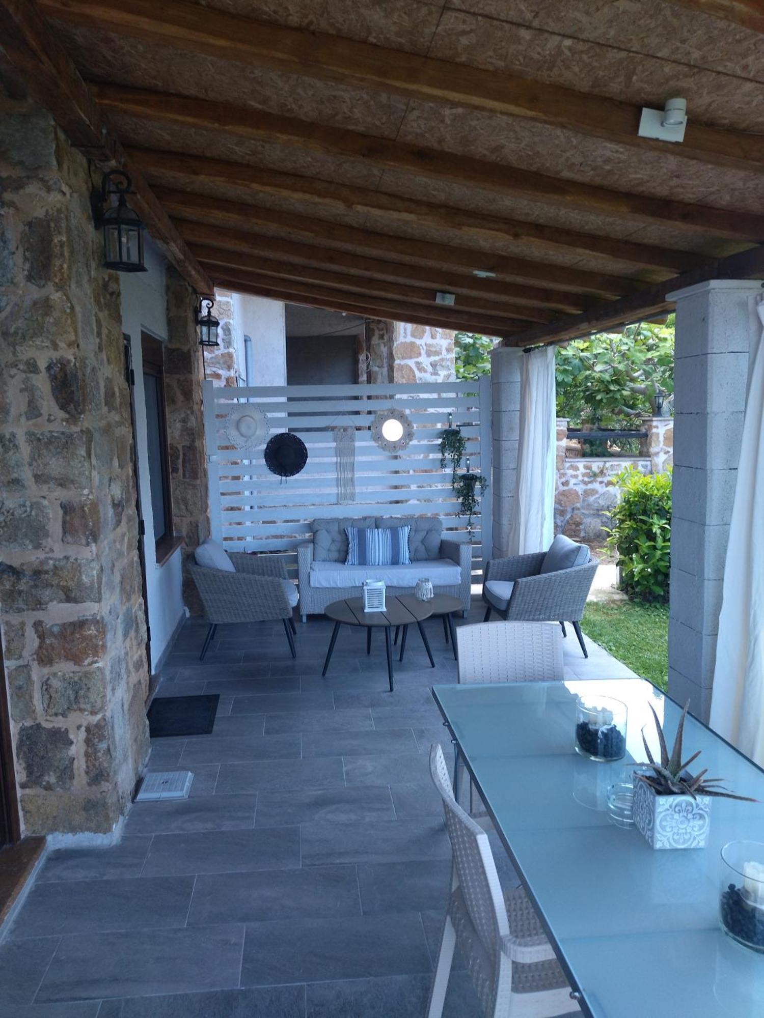 Villa Stonehouse & Casa Al Sole E Al Mare à Nea Roda Extérieur photo